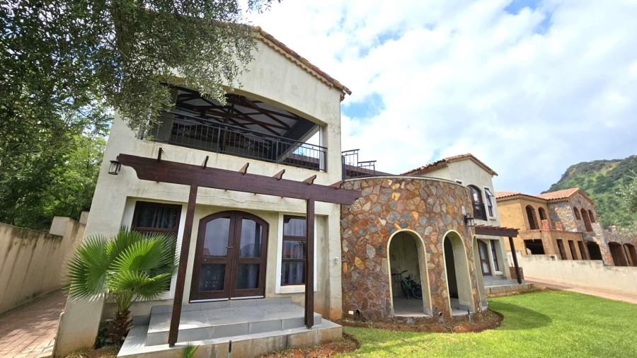 5 Bedroom Property for Sale in Estate D Afrique North West